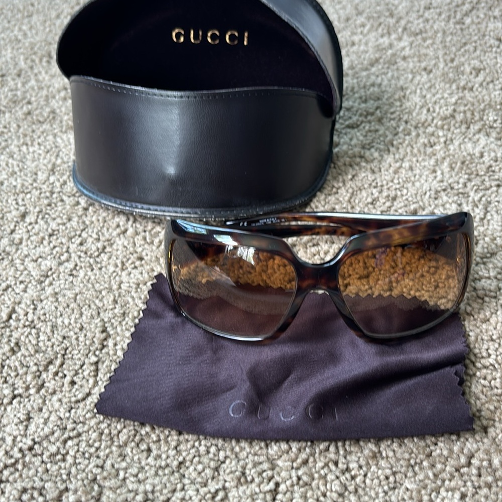 100% Authentic Gucci Tortoiseshell Sunglasses Squ… - image 7